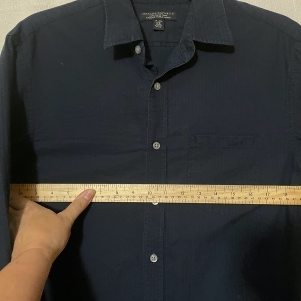 Banana Republic Mens Soft Wash Long Sleeve Navy Blue Button Up Shirt Size Small - Picture 5 of 10